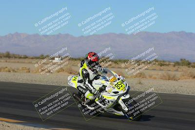 media/Feb-26-2023-CVMA (Sun) [[c890c6e7db]]/Race 17 Amateur Supersport Middleweight/